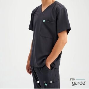 Garde Malade Logan Scrub Top AND Jogger Set​